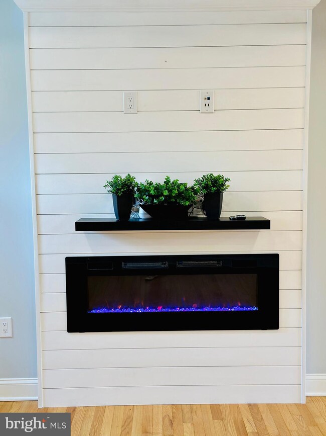 1409 Stonewood Rd, Baltimore, MD 21239 - photo 4