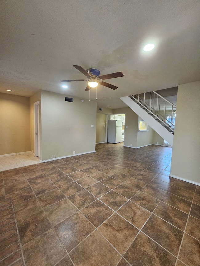 3303 W Greenridge Dr unit 7, Houston, TX 77057 - photo 6