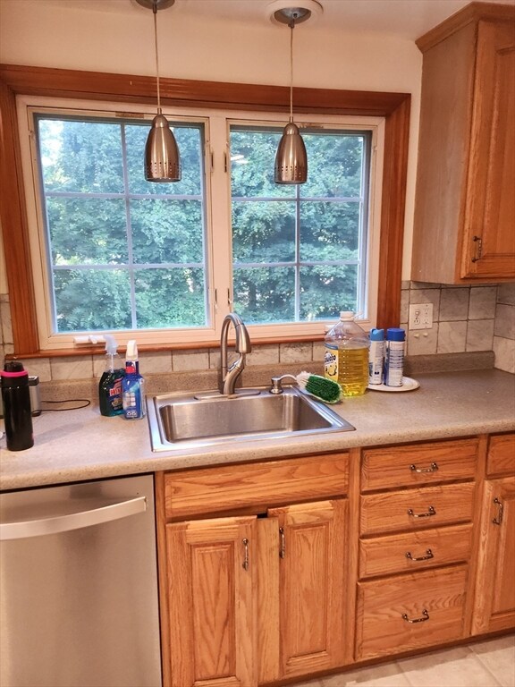 13 Robert Arey Dr, Randolph, MA 02368 - photo 6