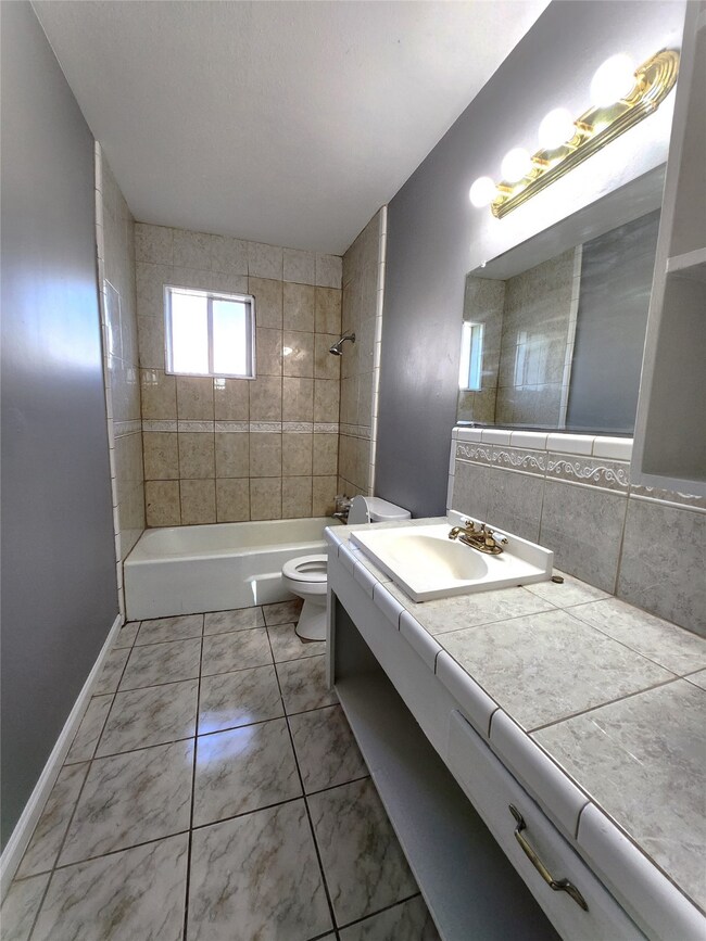 2618 Schilder Dr, Houston, TX 77093 - photo 7