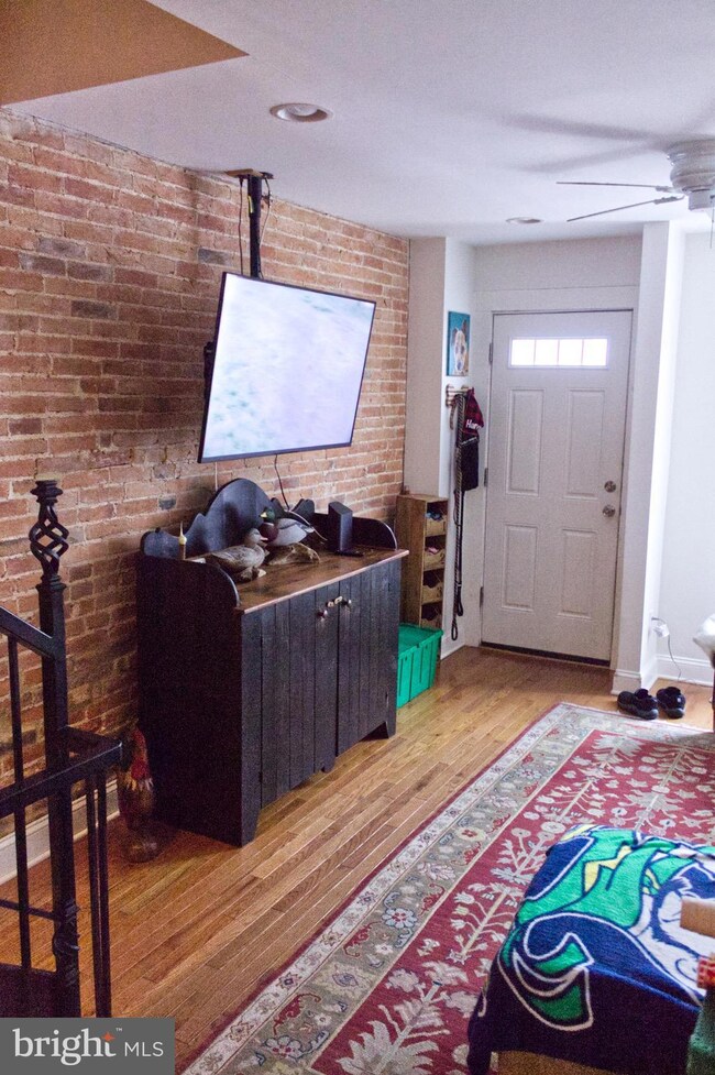 1511 E Clement St, Baltimore, MD 21230 - photo 6