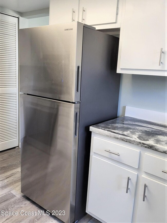 HH 107 Fridge