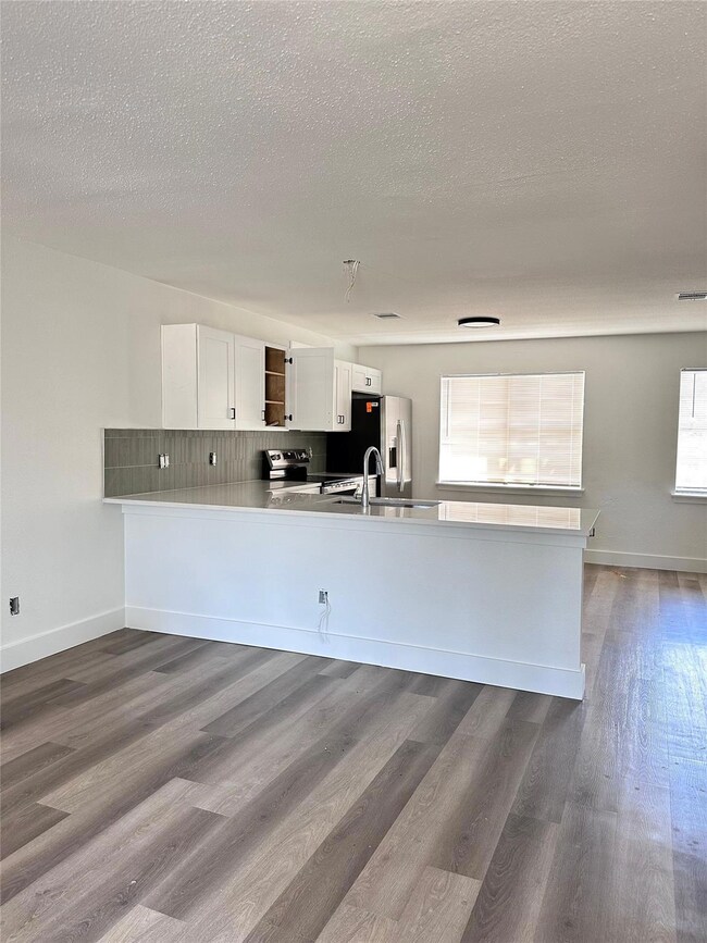 1830 River Crossing Cir unit C, Austin, TX 78741 - photo 2