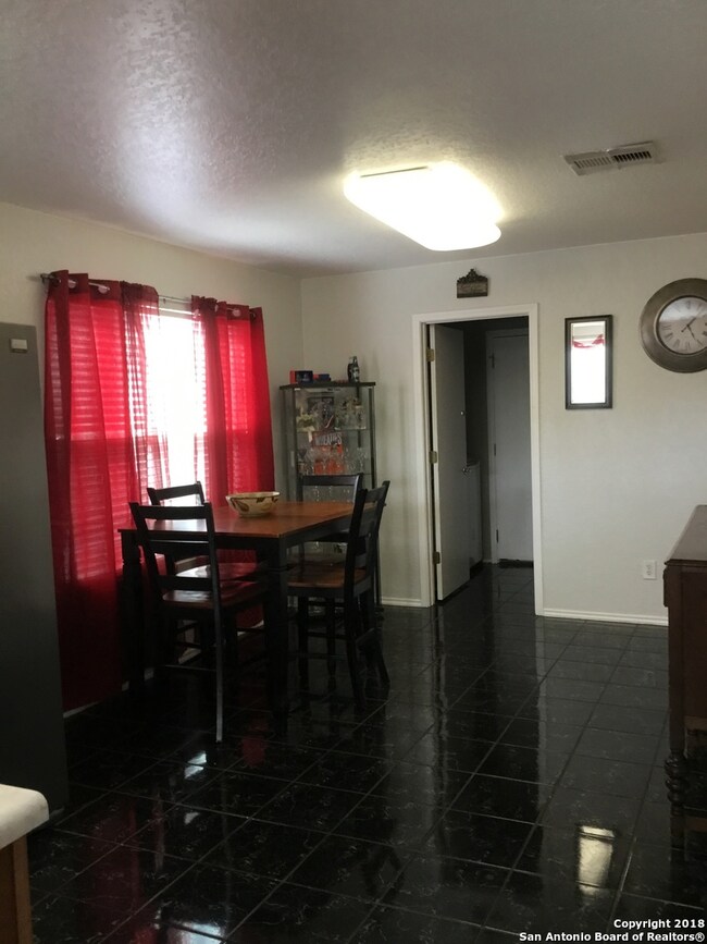 7615 Monte Seco, San Antonio, TX 78223 - photo 7