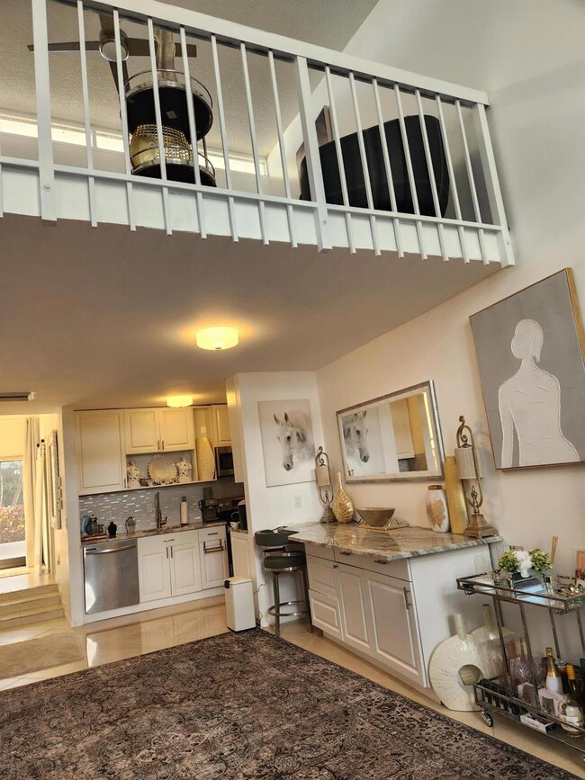 Mayfair House West unit 43, Palm Beach, FL 33480 - photo 5