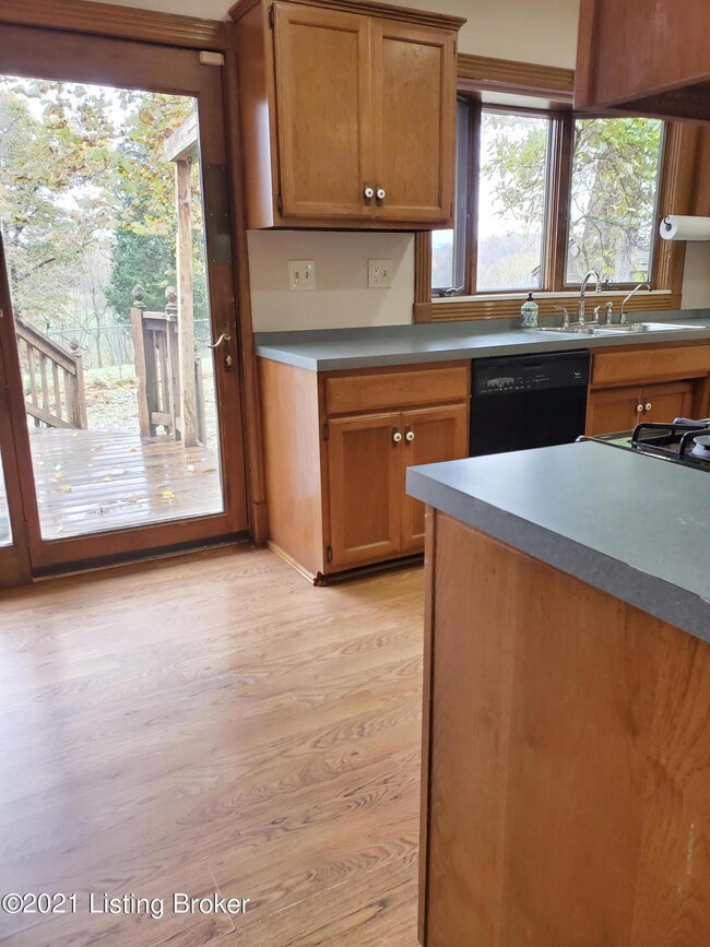 3510 Twin View Ct, Floyds Knobs, IN 47119 - photo 3