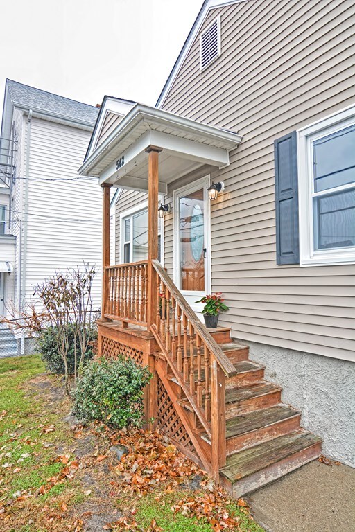 542 Mount Hope Ave, Fall River, MA 02724 - photo 3