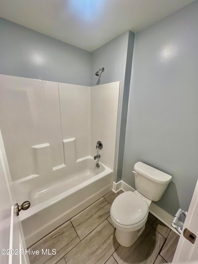 2nd Floor Guest Full Bathroom 2
