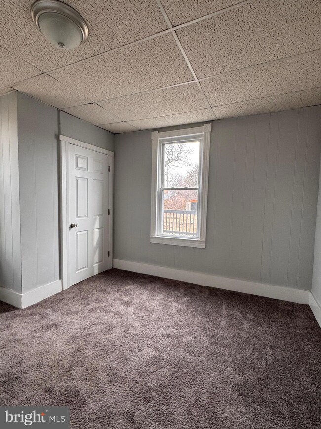 123 Billingsport Rd, Paulsboro, NJ 08066 - photo 7