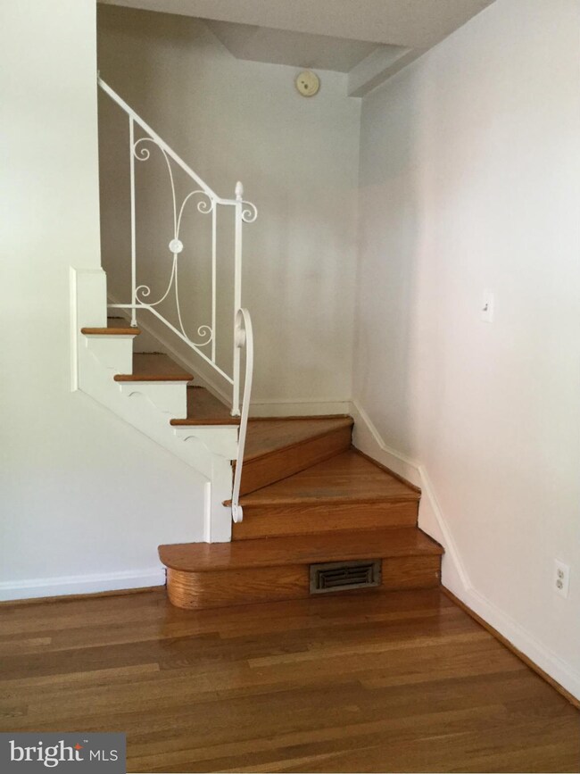 7327 17th Ave, Hyattsville, MD 20783 - photo 5