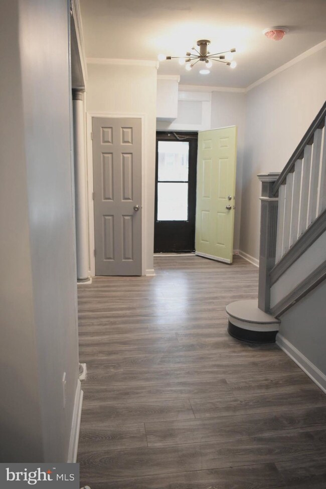 423 N Edgewood St, Baltimore, MD 21229 - photo 5