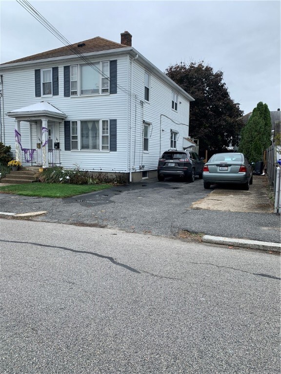 147 Carter Ave, Pawtucket, RI 02861 - photo 3