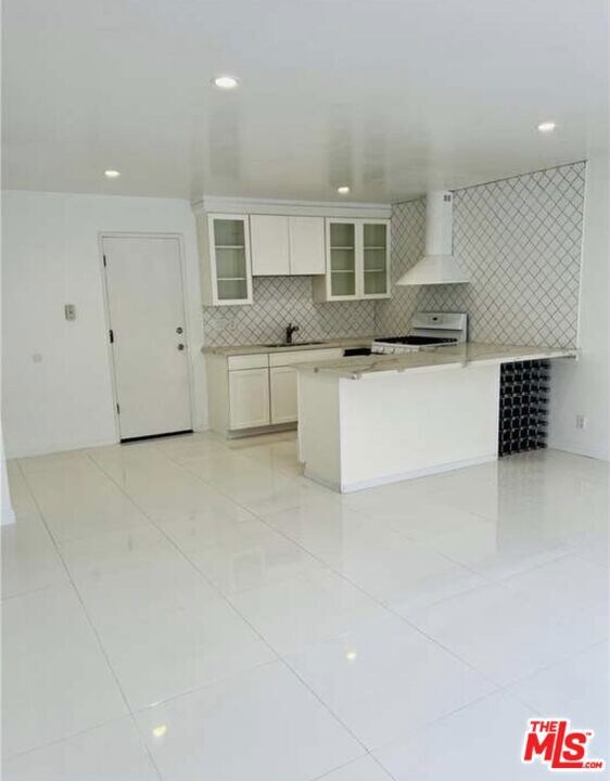 14730 S Normandie Ave unit 3, Gardena, CA 90247 - photo 5