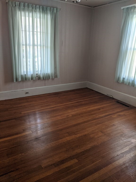 32 Curtis Ave, Quincy, MA 02169 - photo 5