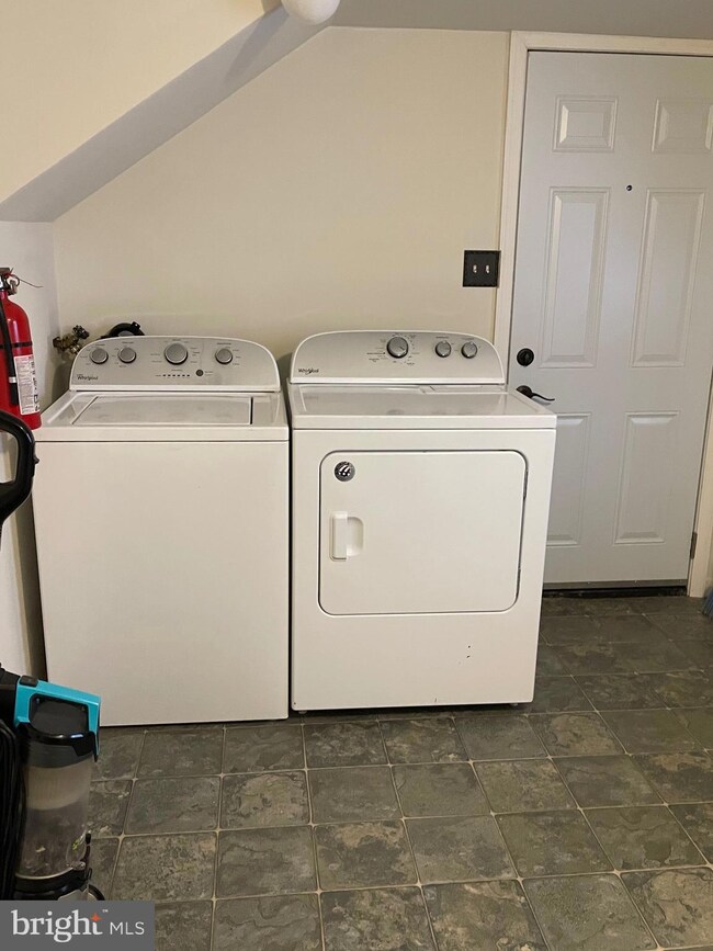 29 Point Breeze Ave, Clementon, NJ 08021 - photo 4