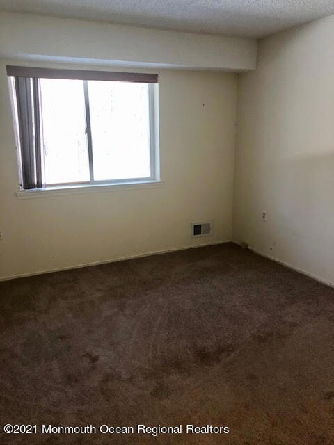 301 Schley Ave unit 1, Toms River, NJ 08755 - photo 4