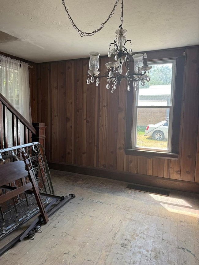 28 Highland Ave, Beech Bottom, WV 26030 - photo 5