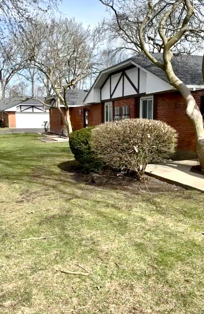 3 Falkirk Ln, Rolling Meadows, IL 60008 - photo 3