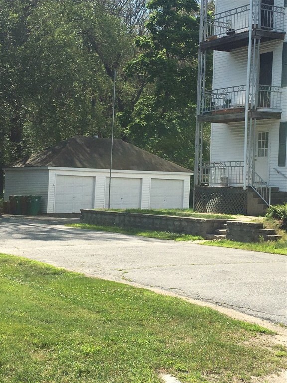 266 8th Ave, Woonsocket, RI 02895 - photo 3