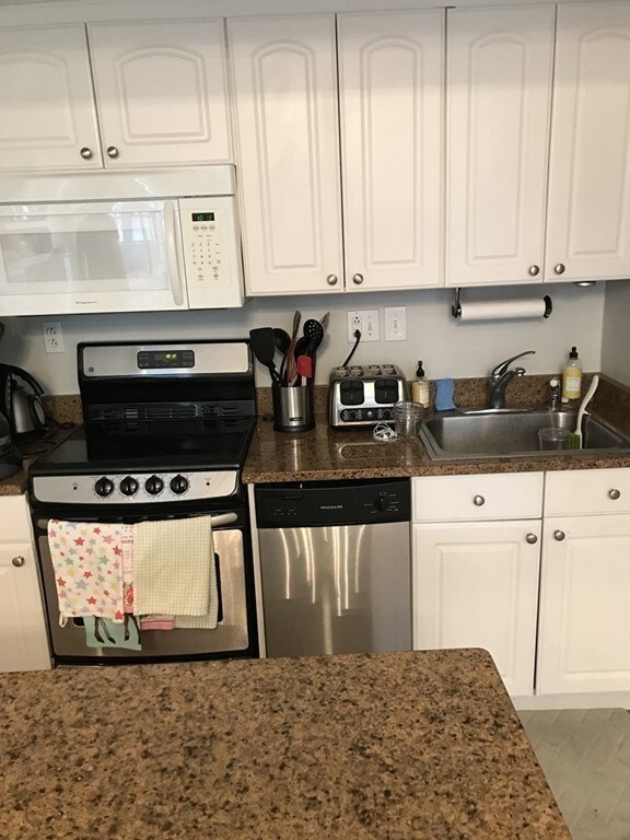 91 Charles St unit 2, Boston, MA 02114 - photo 6