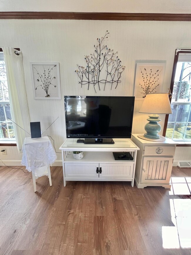 9 Freshwater Dr, Old Orchard Beach, ME 04064 - photo 4