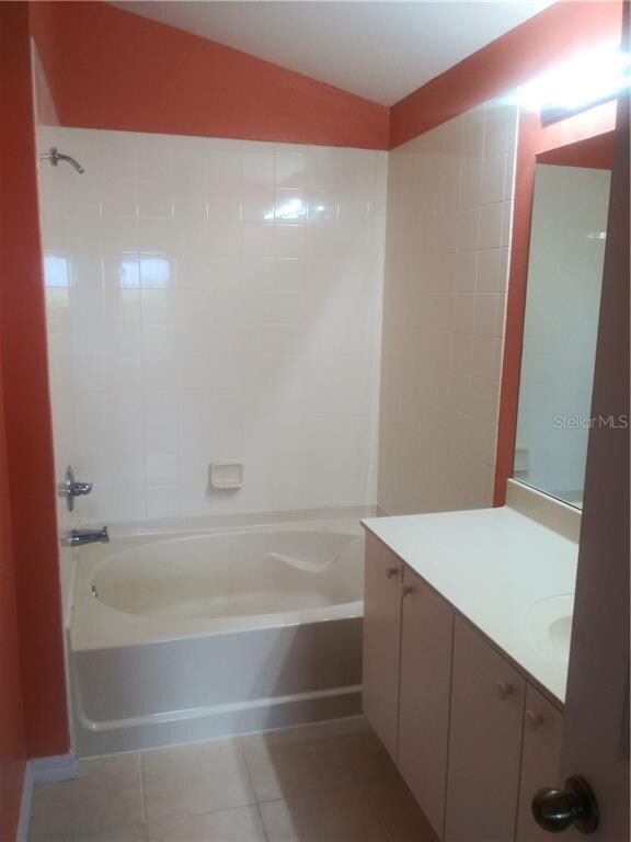 11822 Whisper Creek Dr, Riverview, FL 33569 - photo 5