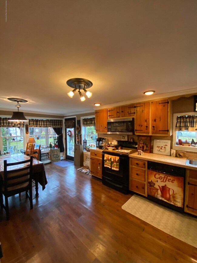 3 Larsen Lane