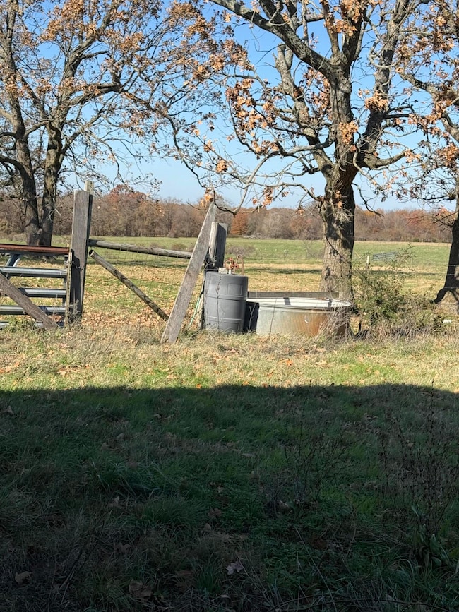 000 Lawrence 2195, Aurora, MO 65605 - photo 4
