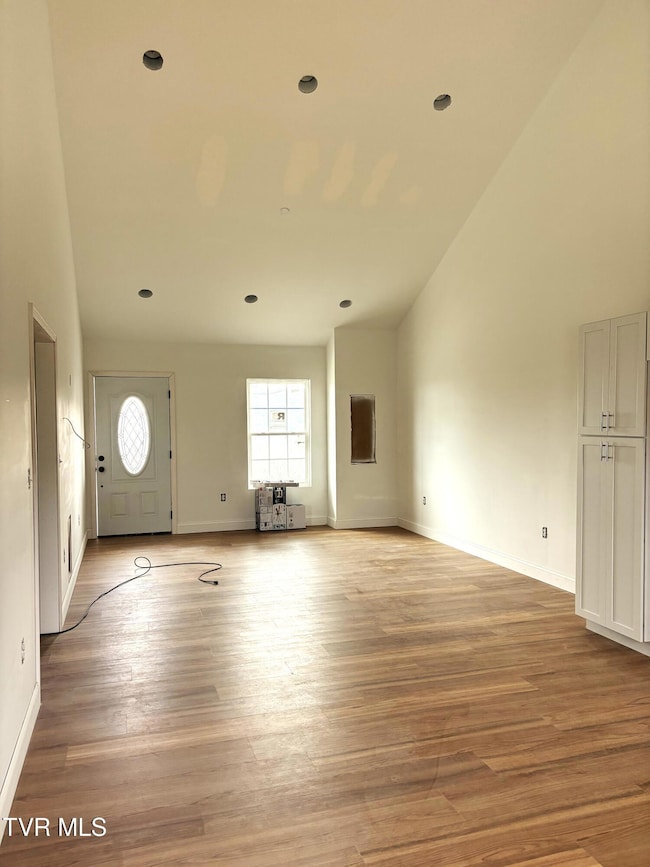 1720 Pendleton St, Kingsport, TN 37660 - photo 5