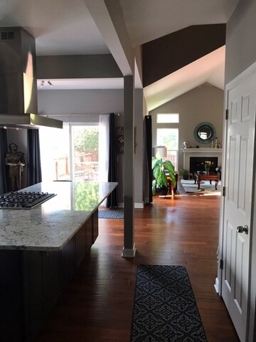 929 Cynthia Ln, Lake In the Hills, IL 60156 - photo 5