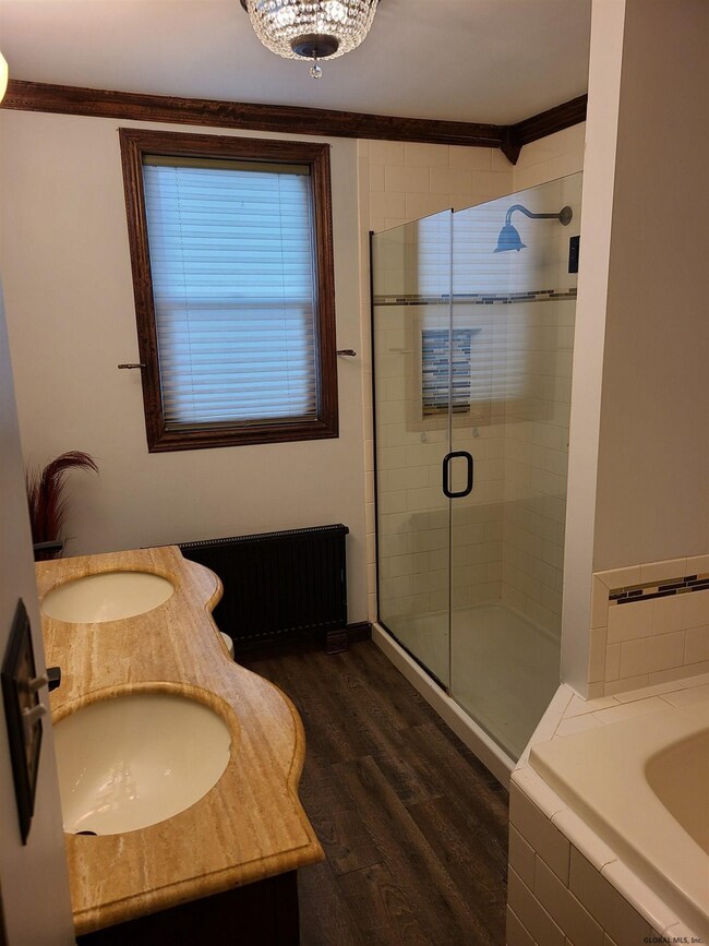 4 Neal St, Schenectady, NY 12302 - photo 5