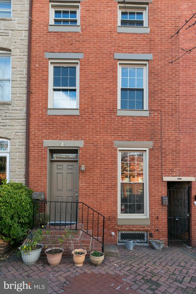 121 Warren Ave, Baltimore, MD 21230 - photo 2