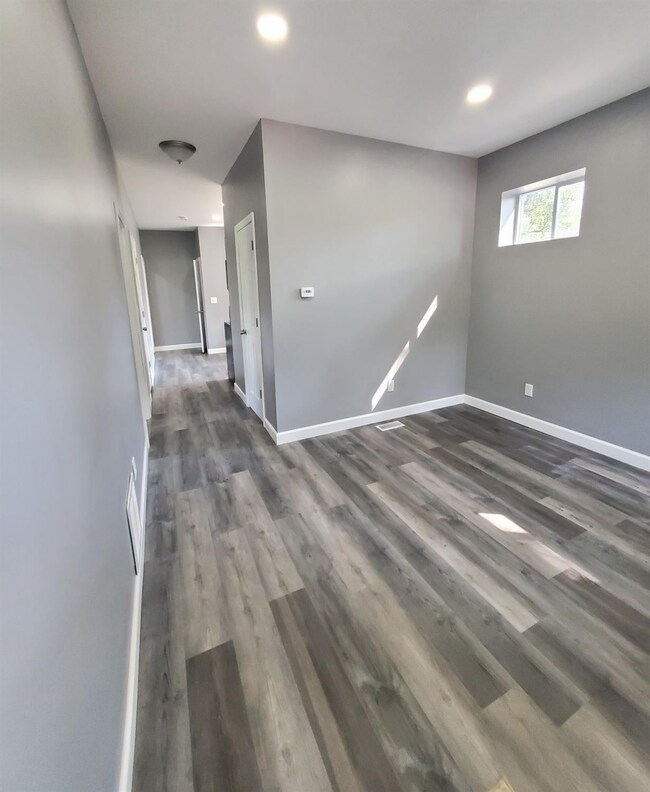 876 E 36th Place, Gary, IN 46409 - photo 4