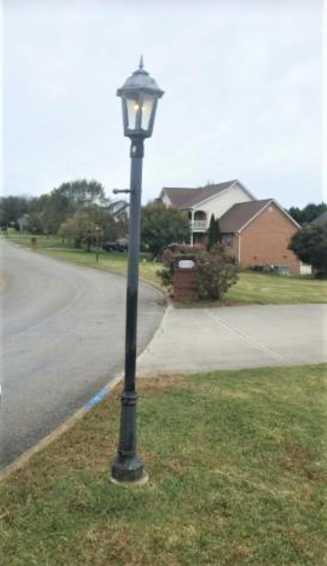 gas lamp