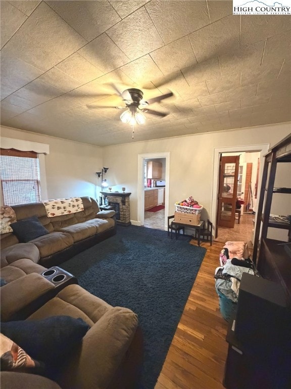 11 E 7th St, West Jefferson, NC 28694 - photo 6