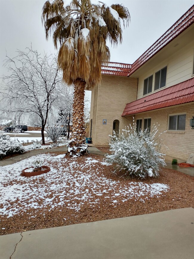 1508 Rockwood, Alamogordo, NM 88310 - photo 2