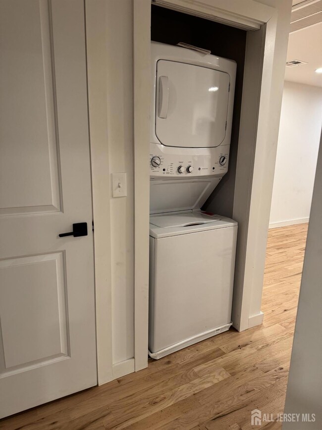 48 5th St unit 2, Fords, NJ 08863 - photo 5