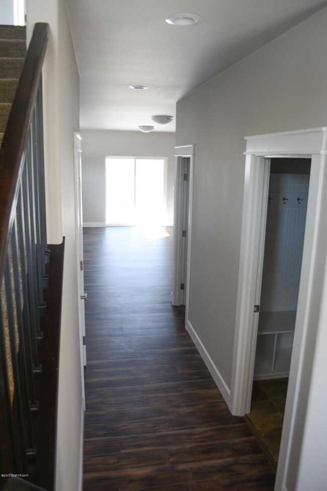 Main Flr Hallway