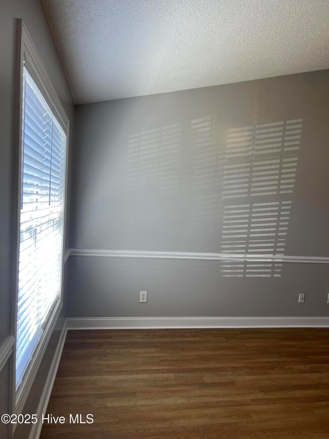 2600 Saddleback Dr unit B, Winterville, NC 28590 - photo 5