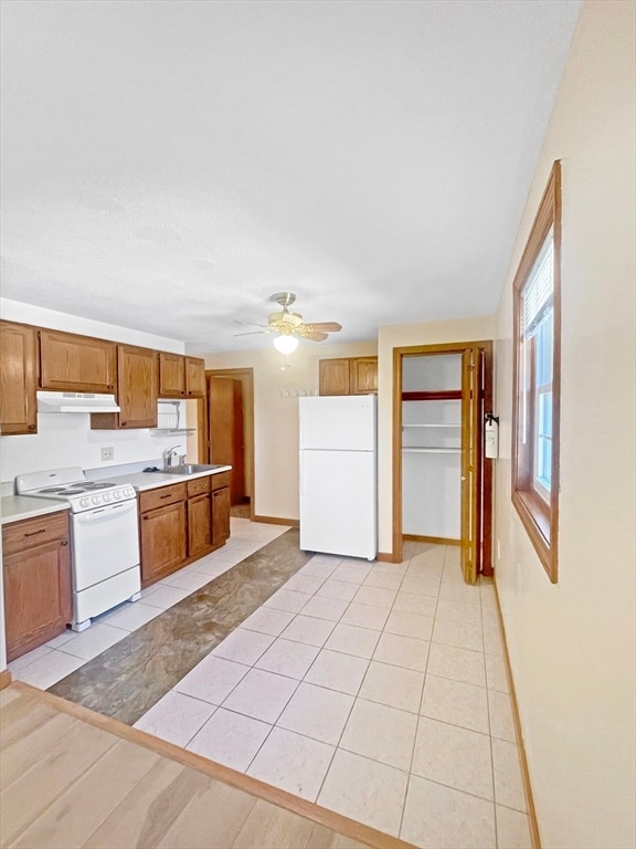 9 Prew Ave unit 4A, Holyoke, MA 01040 - photo 5