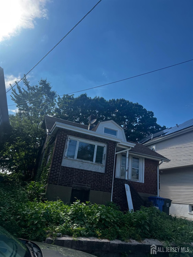 13 Ling St, Fords, NJ 08863 - photo 2