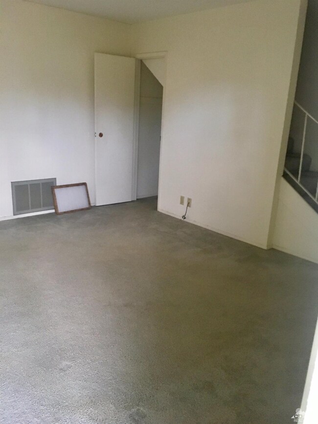 1020 N Lovekin Blvd unit 37, Blythe, CA 92225 - photo 4