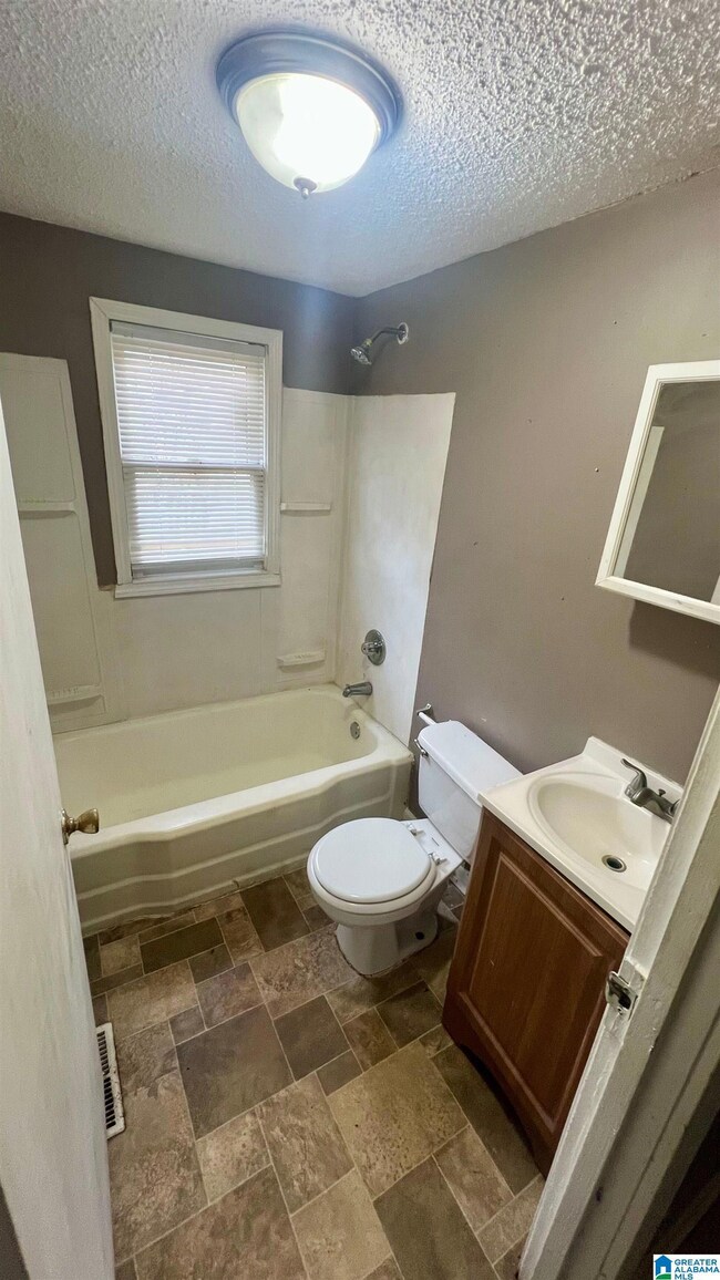 1509 20th Place SW, Birmingham, AL 35211 - photo 5