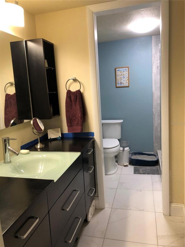 Town Shores of Gulport unit 207, Gulfport, FL 33707 - photo 4