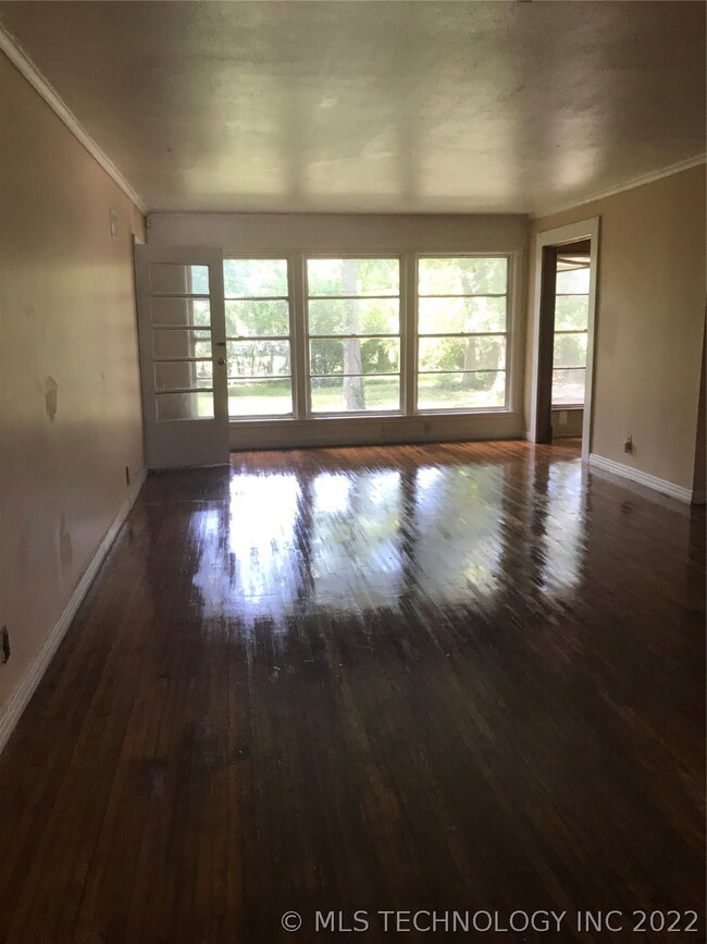 2123 Elgin St, Muskogee, OK 74401 - photo 2