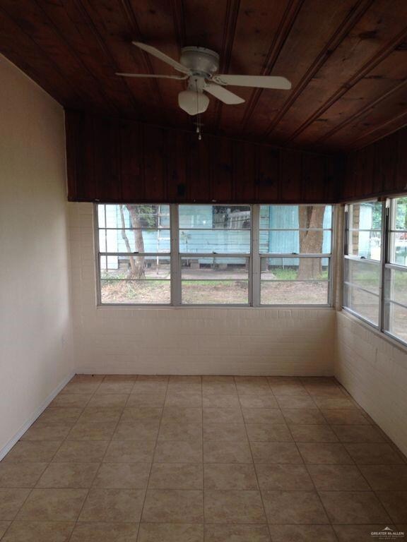 409 W Jones Ave, Pharr, TX 78577 - photo 6