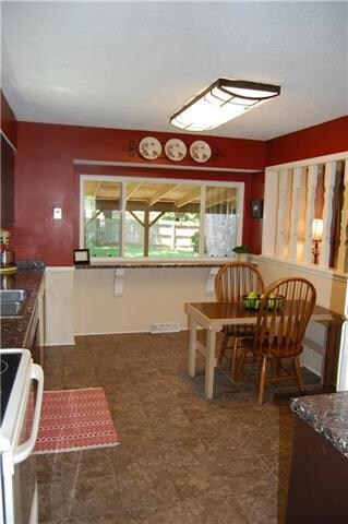 8826 Park St, Lenexa, KS 66215 - photo 7