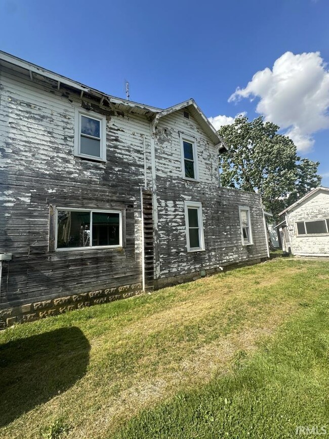 417 N Ship St, Portland, IN 47371 - photo 4