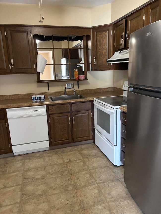 203 Provincial Ct unit 87, Saginaw, MI 48638 - photo 6