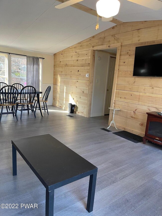 2946 Owego Turnpike, Hawley, PA 18428 - photo 7